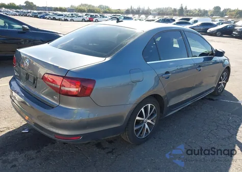 2018 Volkswagen Jetta 1.4T Se/1.4T Wolfsburg Edition z USA, uszkodzony, nr VIN 3VWB67AJ5JM207275